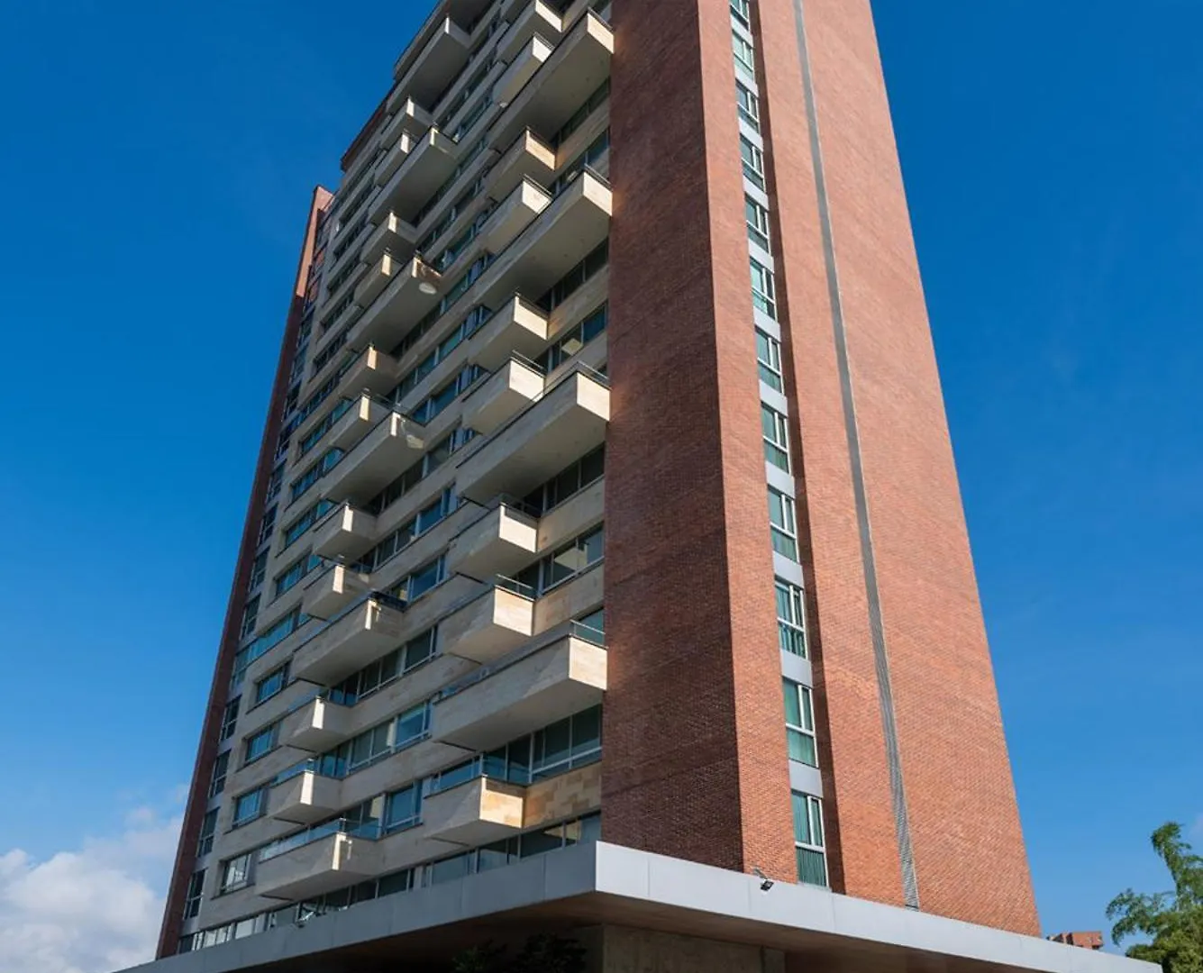 Estelar La Torre Suites Medellín Otel