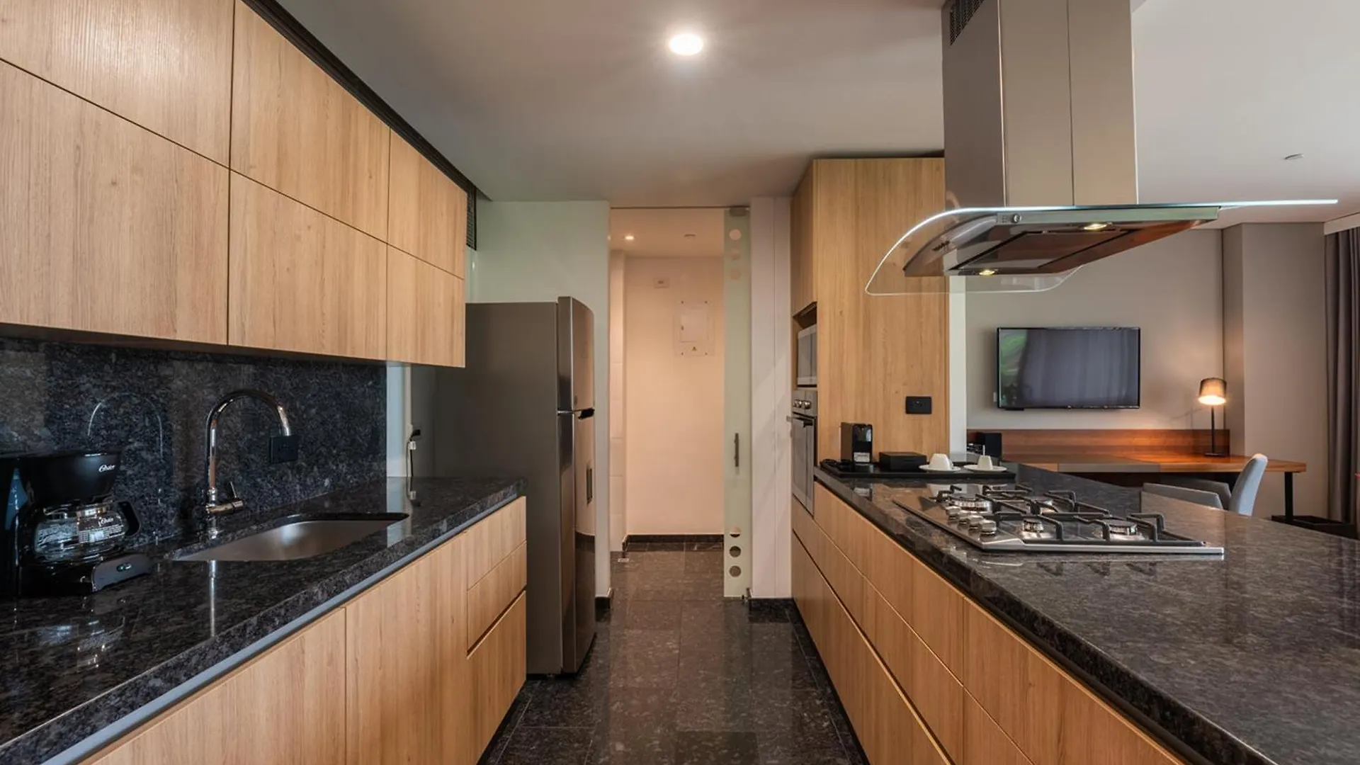 Estelar La Torre Suites Medellín Otel