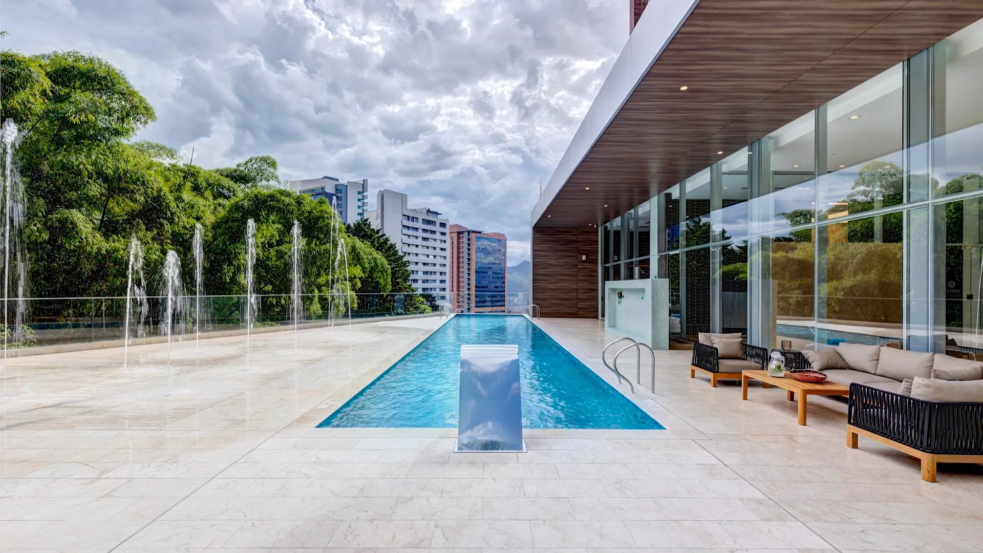 Hotel Estelar La Torre Suites Medellín