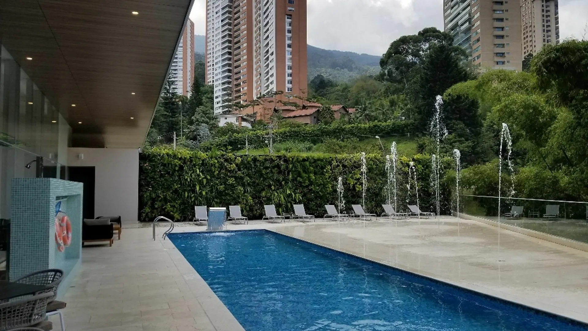 Estelar La Torre Suites Medellín